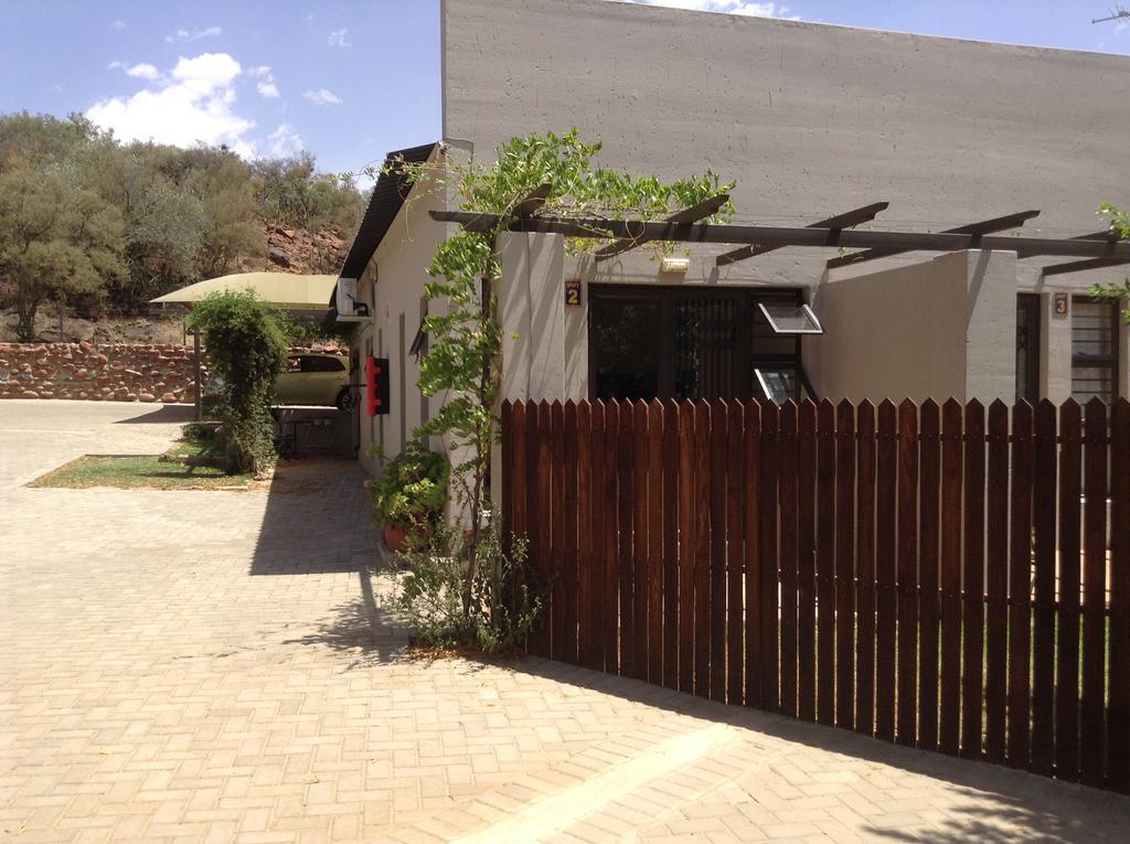 A Little Guesthouse Bloemfontein Exterior photo